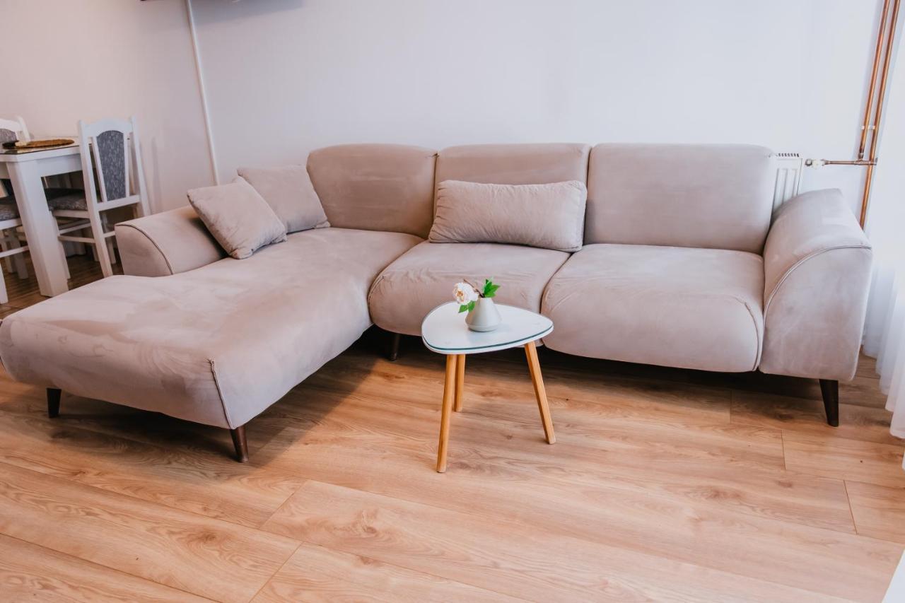 Studio Apartment Dzungla Doboj Luaran gambar